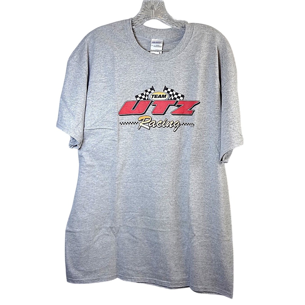 UTZ‎ Racing Team Checkered Flag Graphic T-Shirt Gray Adult Sz Lg Gildan
